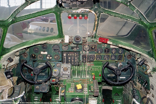 img468 Consolidated Vultee B-24J Liberator N94459 (44-44272) Fantasy Of Flight © Michel Anciaux